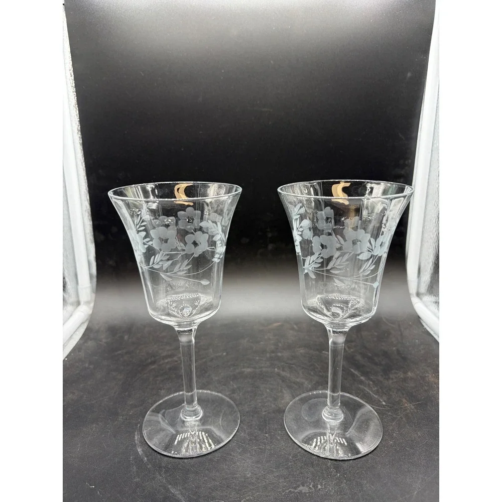Vintage Etched Floral Crystal Wine Glasses‎ Set of 2 Clear Stemware Leaf Pattern